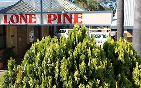 Lone Pine Motel