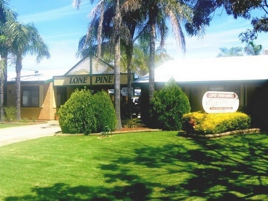 Lone Pine Motel Corowa Exterior foto